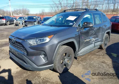 2020 Toyota Rav4 Hybrid Xle z USA, uszkodzony, nr VIN 2T3RWRFV0LW058817